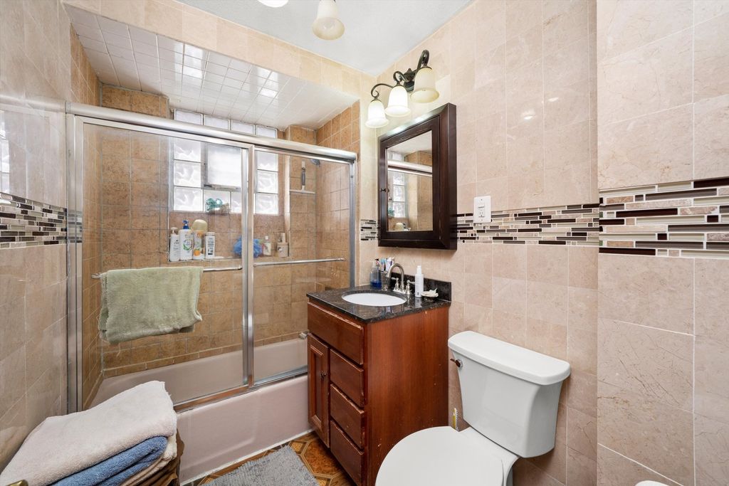 property-img
