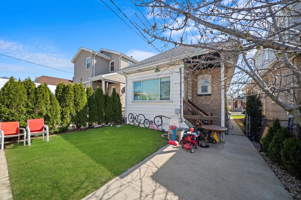 property-img
