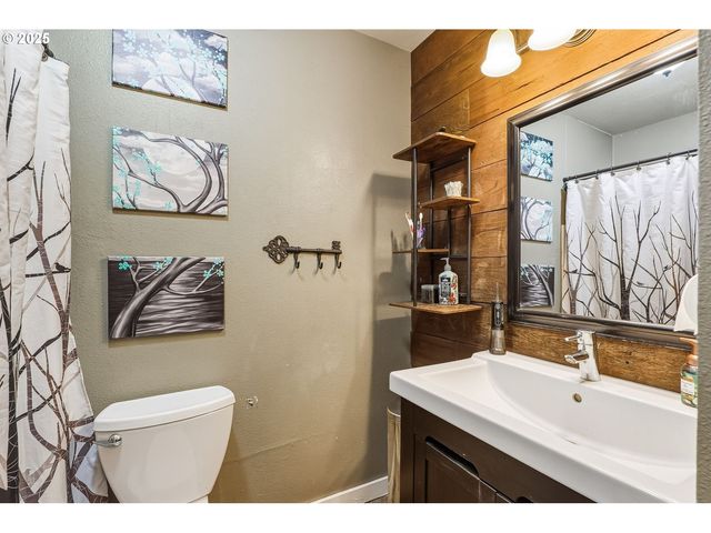 4825 Se BROOKSIDE Dr, Milwaukie, OR 97222