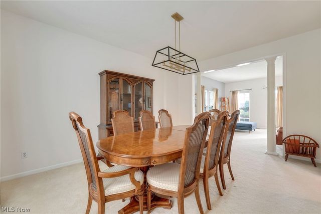 9308 Ashcroft Lane, Twinsburg, OH 44087