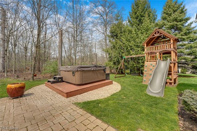9308 Ashcroft Lane, Twinsburg, OH 44087