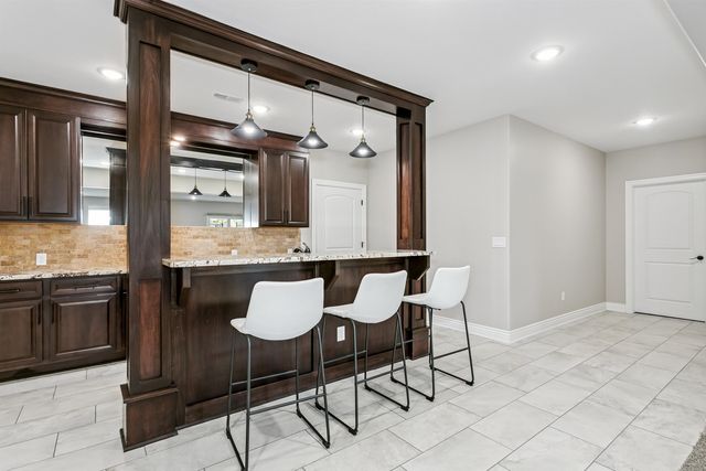 4705 N Elk Creek Dr., Bel Aire, KS 67226