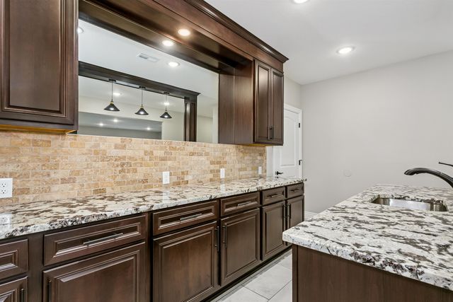 4705 N Elk Creek Dr., Bel Aire, KS 67226