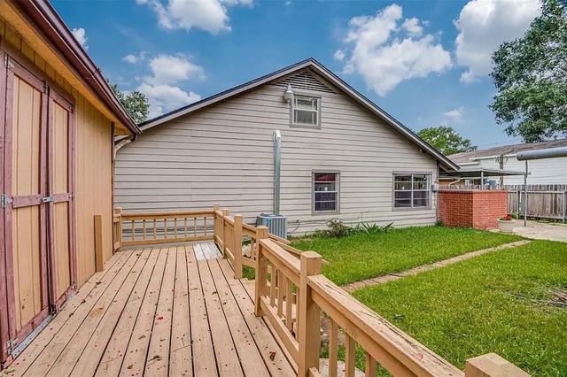2322 Ansbury Drive, Houston, TX 77018