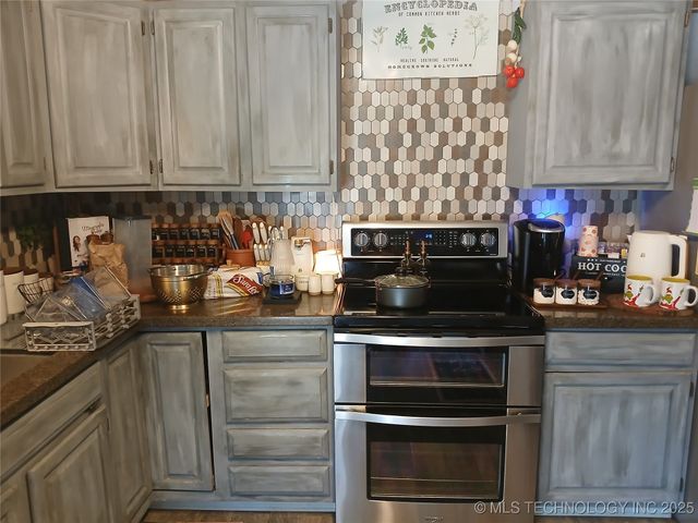 417558 Bridgeport Road, Eufaula, OK 74432