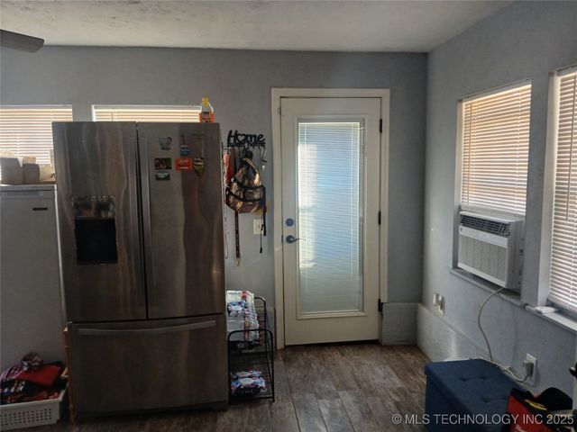 417558 Bridgeport Road, Eufaula, OK 74432