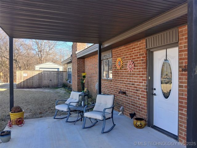 417558 Bridgeport Road, Eufaula, OK 74432