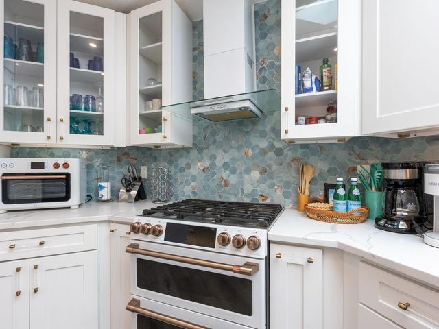 501 NORTON STREET, Longboat Key, FL 34228