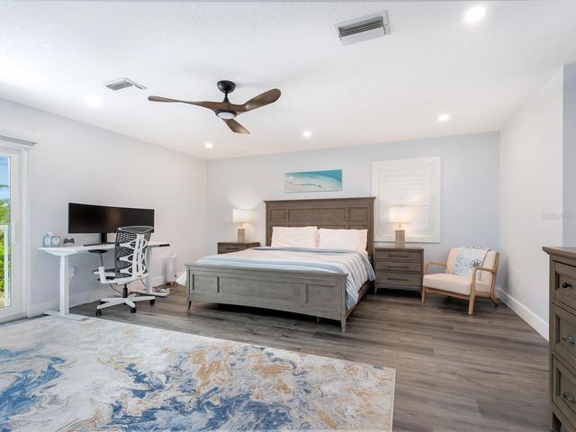 501 NORTON STREET, Longboat Key, FL 34228