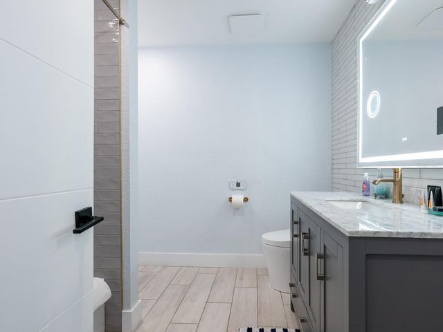 501 NORTON STREET, Longboat Key, FL 34228