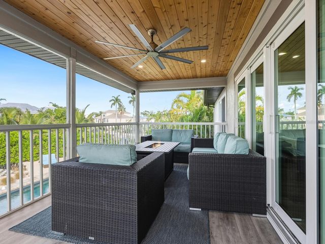 501 NORTON STREET, Longboat Key, FL 34228