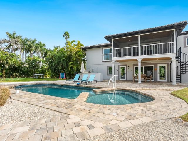 501 NORTON STREET, Longboat Key, FL 34228
