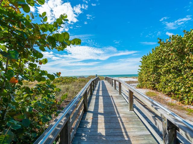 501 NORTON STREET, Longboat Key, FL 34228