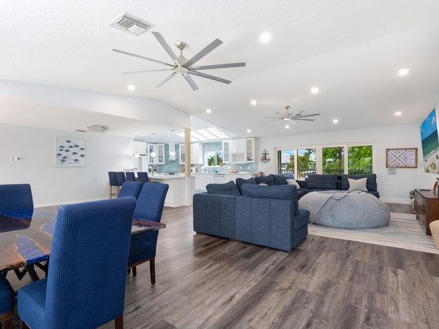 501 NORTON STREET, Longboat Key, FL 34228