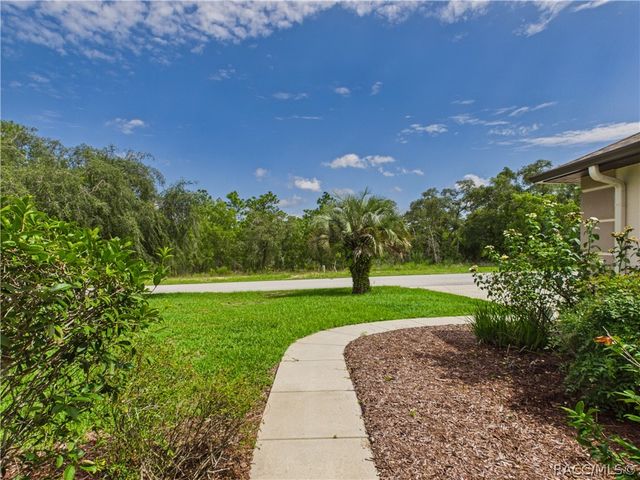 10 Rudbeckia Court, Homosassa, FL 34446