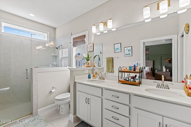37 W Weatherbee Way, Hampstead, NC 28443