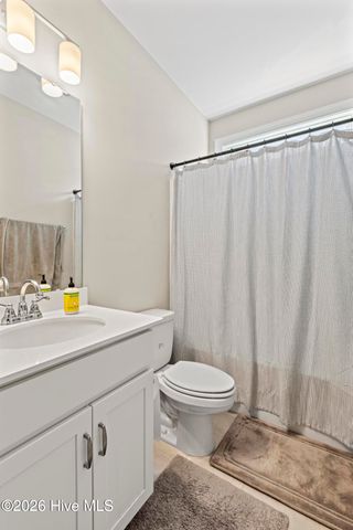 37 W Weatherbee Way, Hampstead, NC 28443