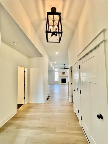 2185 Heritage Court, Liberty, MO 64068