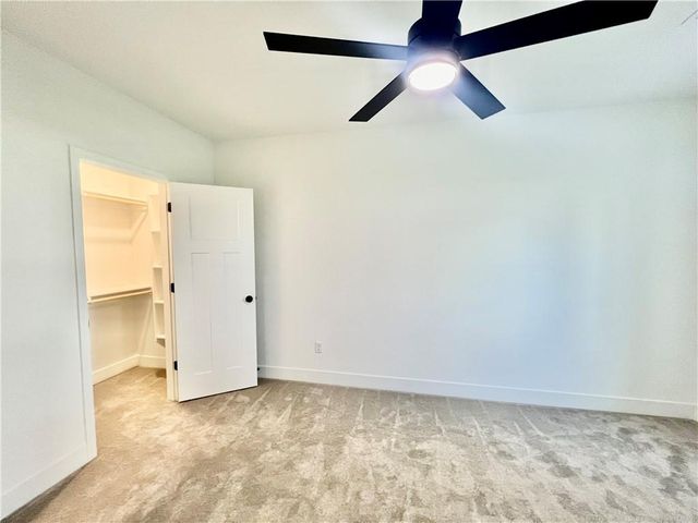 2185 Heritage Court, Liberty, MO 64068