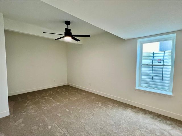 2185 Heritage Court, Liberty, MO 64068