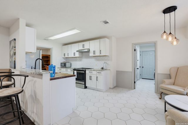 513 WINFIELD BLVD, Windcrest, TX 78239
