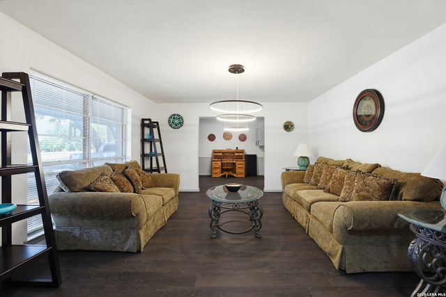 513 WINFIELD BLVD, Windcrest, TX 78239