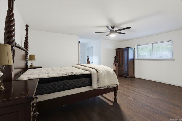 513 WINFIELD BLVD, Windcrest, TX 78239