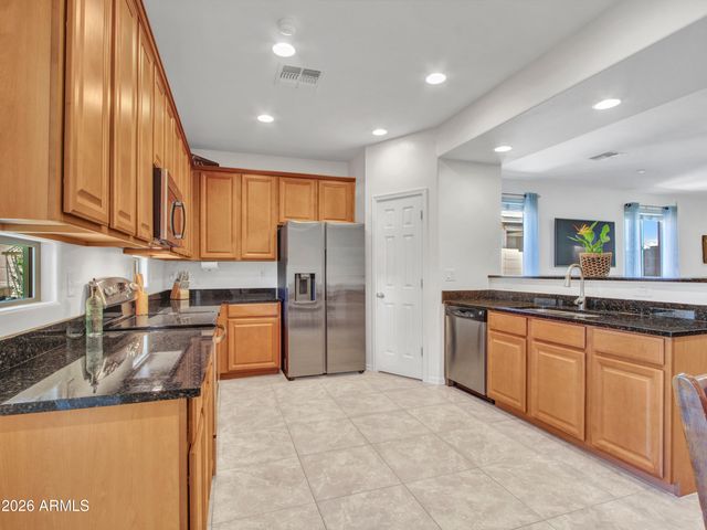 5435 W Fetlock Trail, Phoenix, AZ 85083