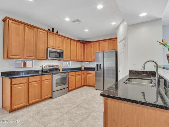 5435 W Fetlock Trail, Phoenix, AZ 85083