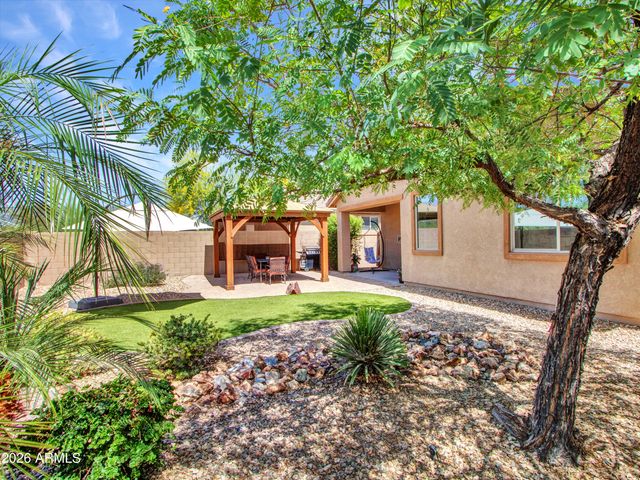 5435 W Fetlock Trail, Phoenix, AZ 85083