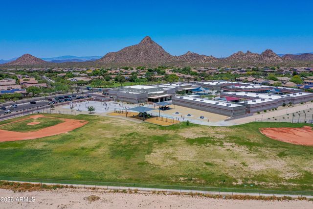 5435 W Fetlock Trail, Phoenix, AZ 85083