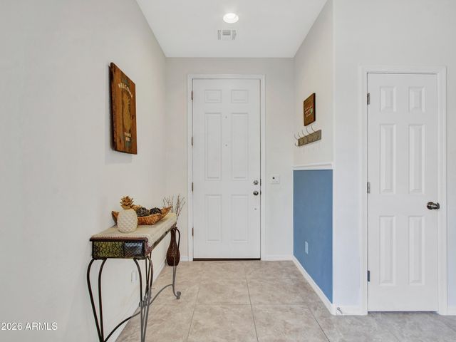 5435 W Fetlock Trail, Phoenix, AZ 85083