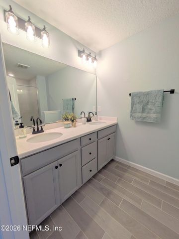 1329 SALT RIDGE Avenue, Jacksonville, FL 32218