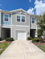 1329 SALT RIDGE Avenue, Jacksonville, FL 32218