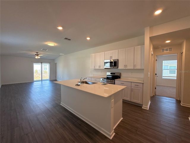 3081 NE 38TH LANE, Ocala, FL 34479