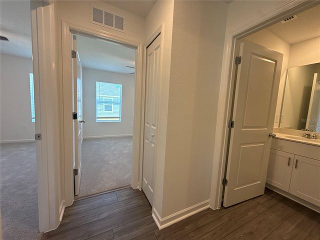 3081 NE 38TH LANE, Ocala, FL 34479