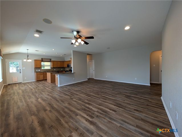 2937 Post Oak Circle, New Braunfels, TX 78130