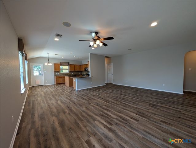 2937 Post Oak Circle, New Braunfels, TX 78130