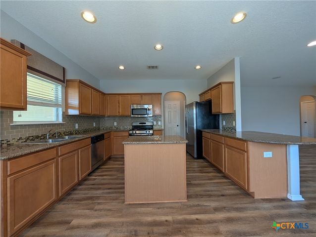 2937 Post Oak Circle, New Braunfels, TX 78130