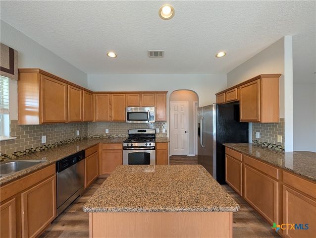 2937 Post Oak Circle, New Braunfels, TX 78130