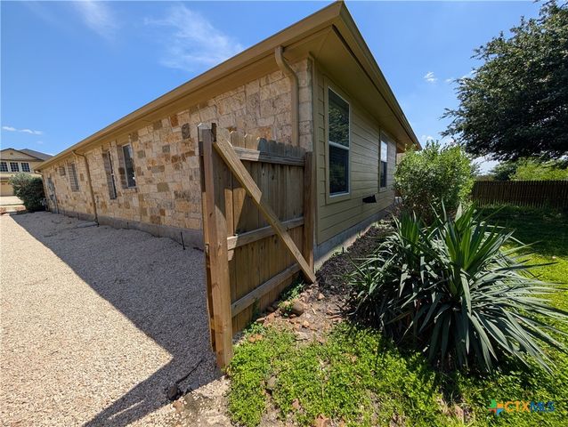 2937 Post Oak Circle, New Braunfels, TX 78130