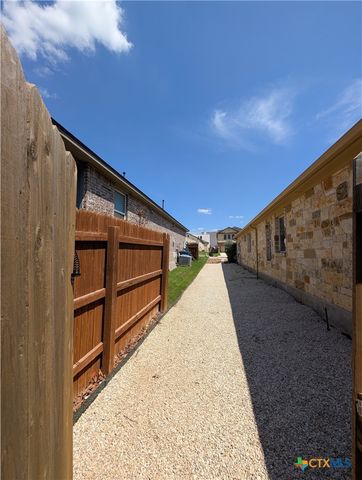 2937 Post Oak Circle, New Braunfels, TX 78130