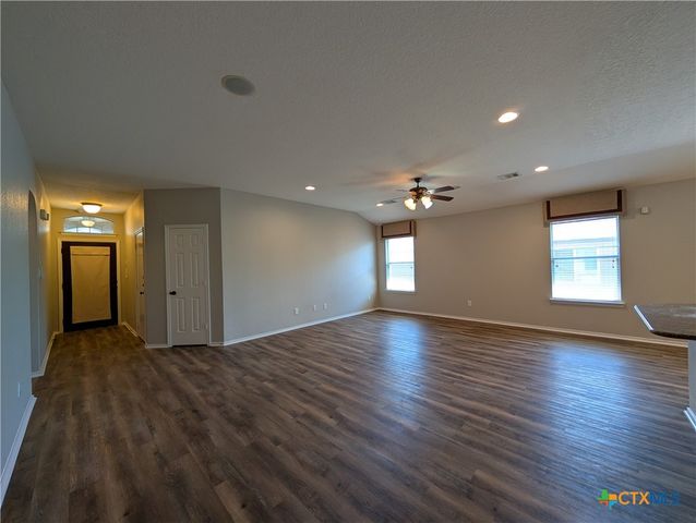 2937 Post Oak Circle, New Braunfels, TX 78130