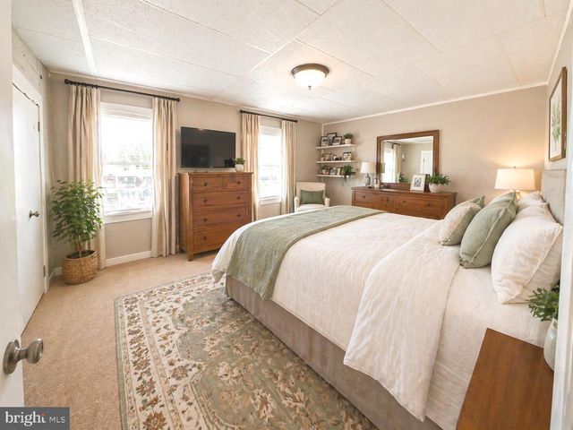 6243 MONTAGUE ST, Philadelphia, PA 19135