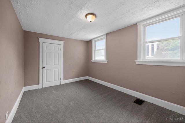 4938 Plainville Road, Cincinnati, OH 45227