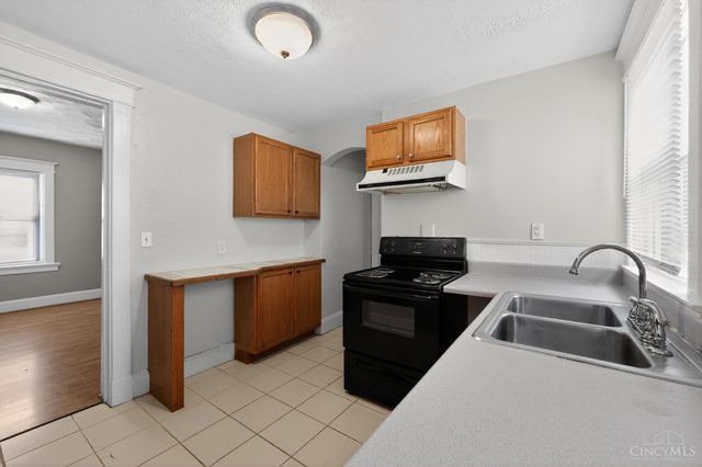 4938 Plainville Road, Cincinnati, OH 45227