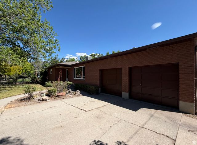 1144 E HILLVIEW DR, Millcreek, UT 84124