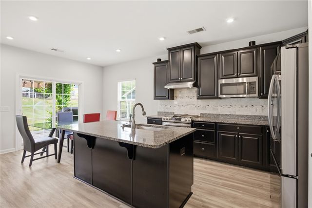 5 Pequot Drive, Greenville, SC 29607