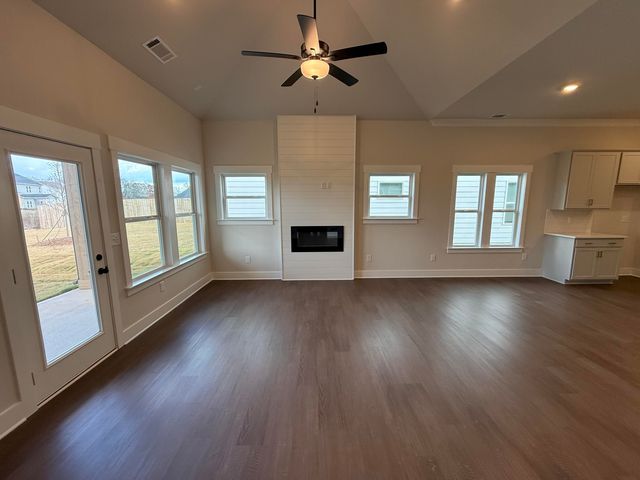 7549 Snow Cone Way 16, Ooltewah, TN 37363