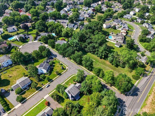1 Dutchess Lane, South Brunswick, NJ 08810
